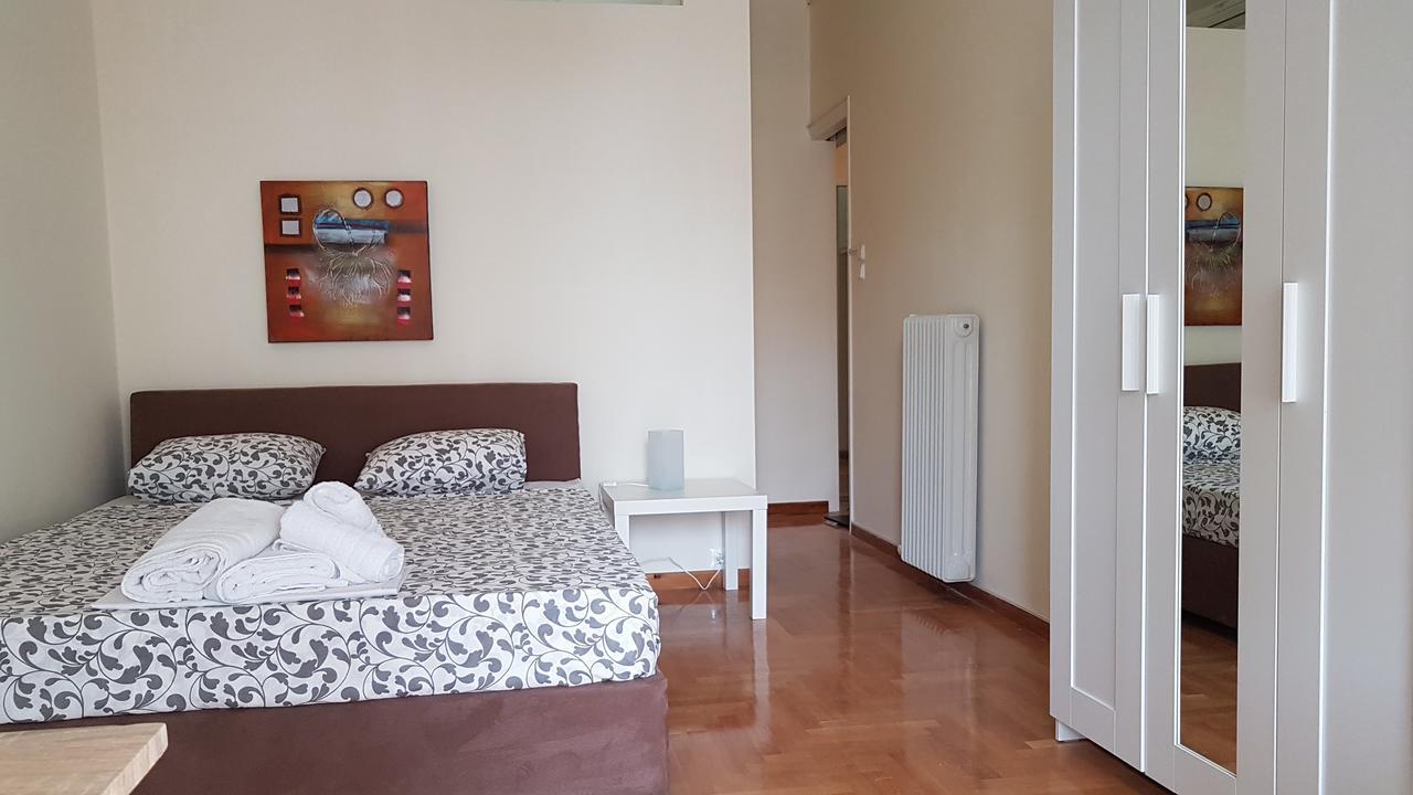 Menta Errathens Apartment - Athens Center, 5 Bd, 2 Bath المظهر الخارجي الصورة