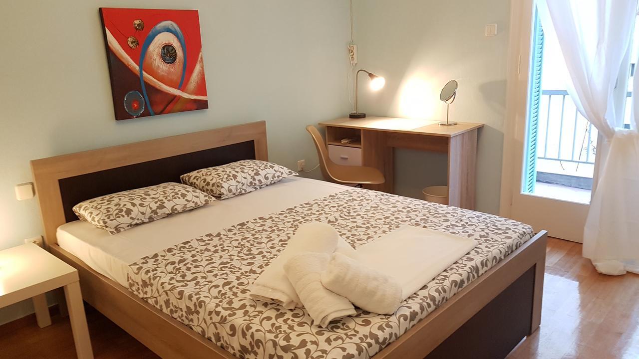 Menta Errathens Apartment - Athens Center, 5 Bd, 2 Bath المظهر الخارجي الصورة